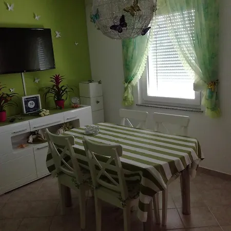 Ksenija Apartamento Crikvenica