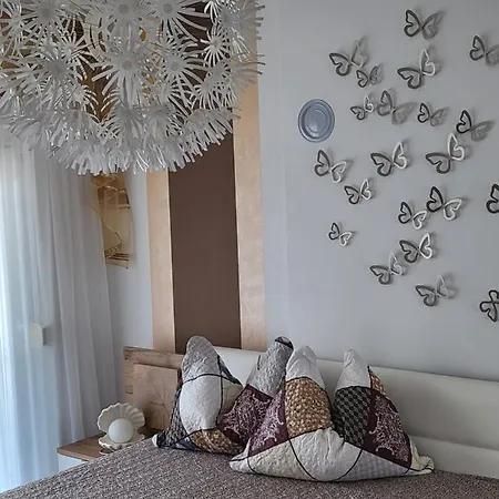 Apartment Ksenija Crikvenica